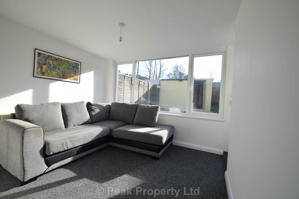 ROOM 6 - Excellent Location Close to Hospital - Westborough Road - Photo 1