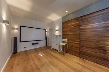 St. Johns Wood Road, St John's Wood, NW8 - Photo 3