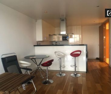 Spacious room to rent in 2-bedroom flat in Blackthorn - Photo 5