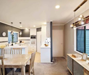 Modern Family Home with Study, Sunny Deck & Pr... - Photo 3