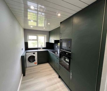2 bedroom maisonette to rent - Photo 5