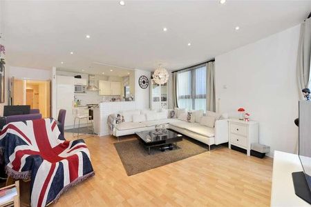 Ocean Wharf, Canary Wharf, E14 - Photo 5