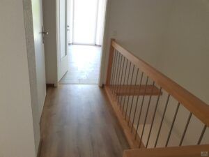 Schillerstr. 8, Wohnung 1 ~~~ Balkon, Maisonette, Tageslichtbad mit Wanne und Dusche, Abstellraum, Gäste-WC - Foto 5