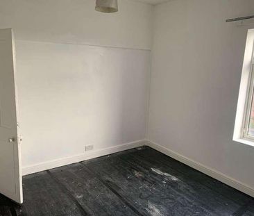 Flat A Leek Road, Stoke-on-trent, Str, ST1 - Photo 2