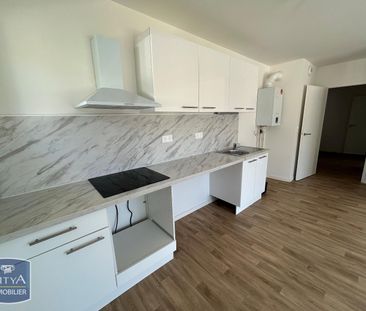 Location Appartement 3 pièces 61m² ST GERMAIN LES ARPAJON 91180 - Photo 2
