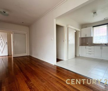 Modern Living in Prime Springvale - Photo 1