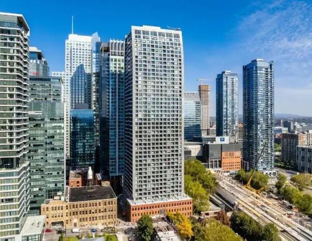 Le George | 1001 Lucien-L'Allier, Montreal · 3 ch. - Photo 1