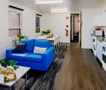 Buru - 12 bedroom apartment - Photo 2