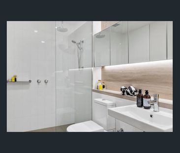 NORTH FACING ONE BEDROOM APARTMENT - Photo 1