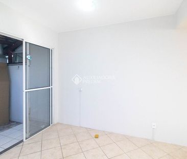 Casa em Condomínio com 2 quartos e 70m² para alugar em Humaitá, Por... - Photo 4