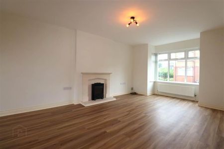 4 Bellevue Manor, Antrim Road, Lisburn, BT28 3NU - Photo 2