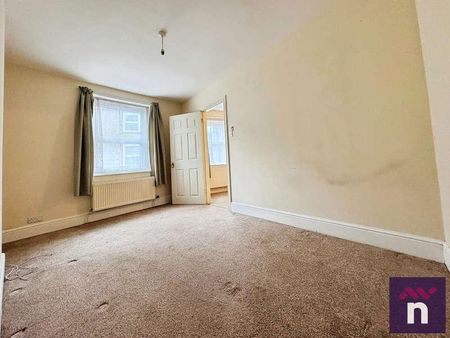 Vicarage Mews, Warminster, BA12 - Photo 2