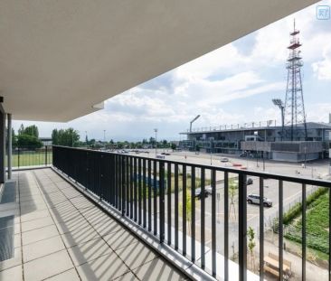 4 ZIMMER ECKWOHNUNG MIT RIESIGEM BALKON + GARAGENPLATZ- U1 NÄHE - Photo 1