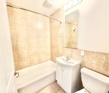 For Lease - 90 Twenty Fifth Street Unit# 35, Toronto, Ontario - Photo 6
