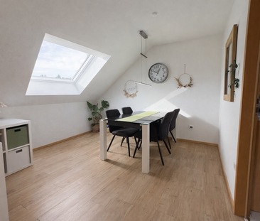 3-Zimmerwohnung mit Dachterrasse in gepflegtem Mehrfamilienhaus - Foto 2