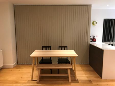 1 Bed Flat, Peartree Way, SE10 - Photo 3