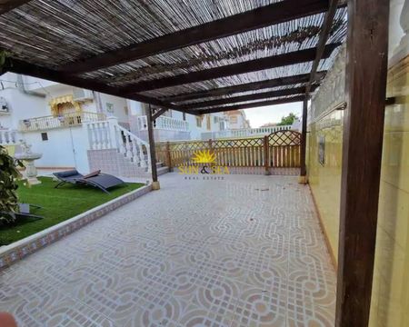 3 BEDROOM VILLA - TORREVIEJA, TORRETA - Photo 3