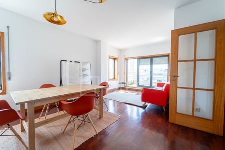 Apartamento T1 com terraço e lugar de garagem situado no Campo Alegre - Photo 4