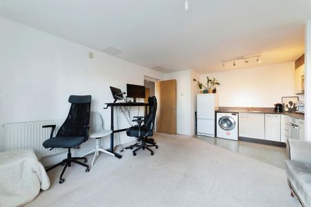 1 bedroom flat to rent - Photo 3