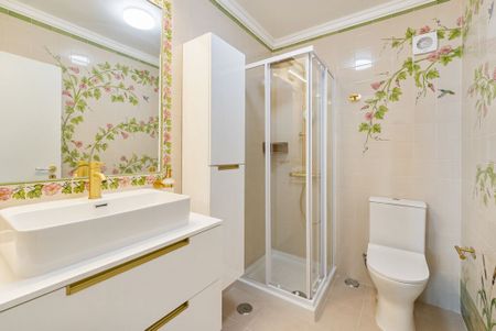 6 Bedroom House with garden, Monte Estoril, Cascais - Photo 4