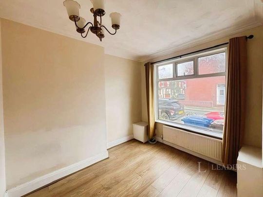 Wellington Terrace, Salford, Greater Manchester, M5 - Photo 1
