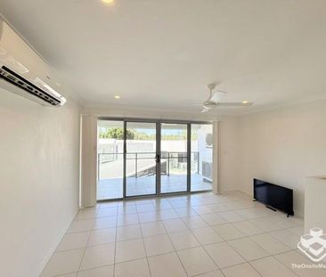 2-BEDS TOWNHOUSE IN SPRINGFIELD LAKES PRIME LOCATION! - Photo 3