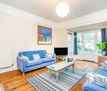 4 bedroom house to rent - Photo 1