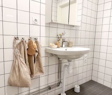 Gröndalsvägen 24, Tumba - Photo 1