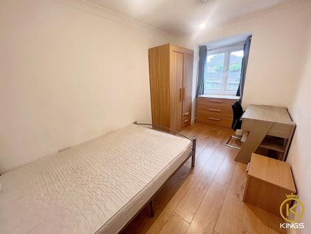 5 bedroom detached house to rent - Photo 5