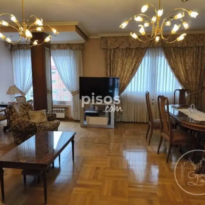 Piso en alquiler en Ávila Capital - Foto 1