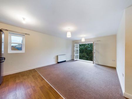 2 bedroom flat to rent - Photo 3