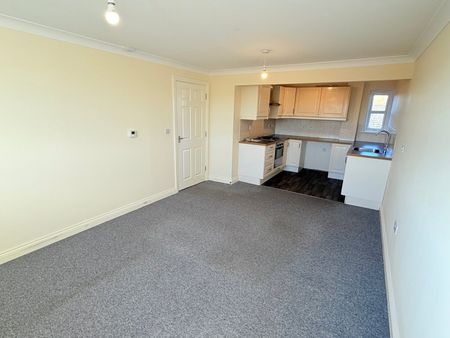 Oxford Street, Burnham-On-Sea - Photo 4