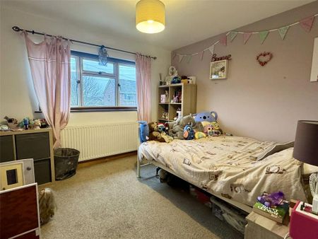 4 bedroom terraced house to rent - Photo 5