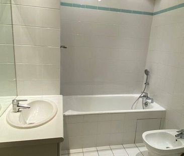 Appartement 2 pièces - 69300 Caluire-et-Cuire - Photo 2