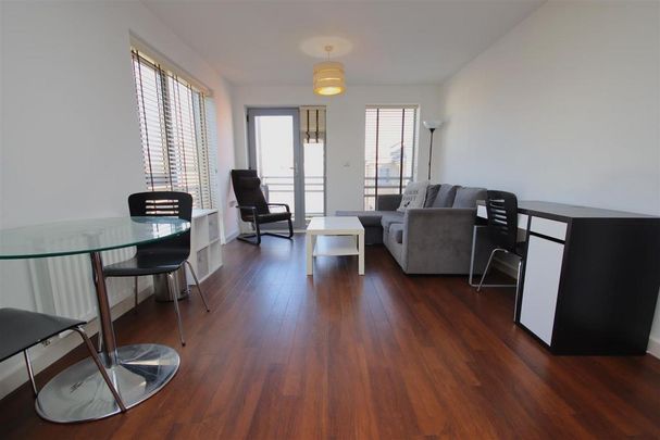 2 bedroom house to rent - Photo 1