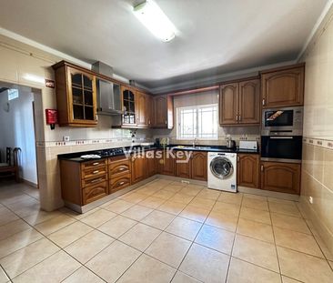 Moradia T4 em Faro - Photo 1