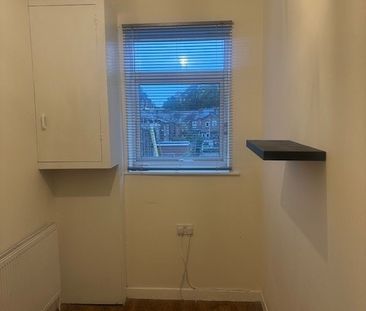 2 Bed Terraced House, Duchy Street, SK3 - Photo 4