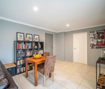 Modern Townhouse in Ultra-Convenient Location - Photo 4