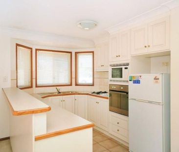 Spacious 3-Bedroom Townhouse â?? All Bedrooms Ensuite! - Photo 2