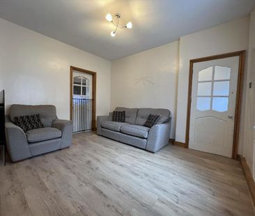 2 bedroom house to rent - Photo 1