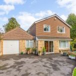 4 bedroom detached house to rent - Photo 1