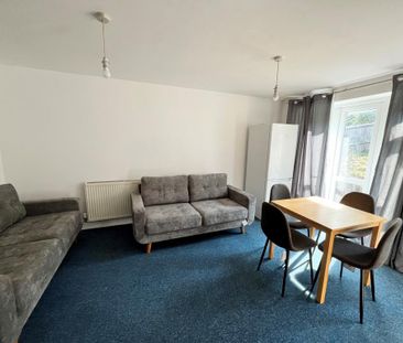 1 bedroom semi-detached house to rent - Photo 1