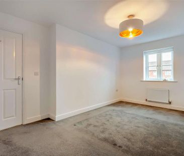 3 bedroom end of terrace house to rent - Photo 6
