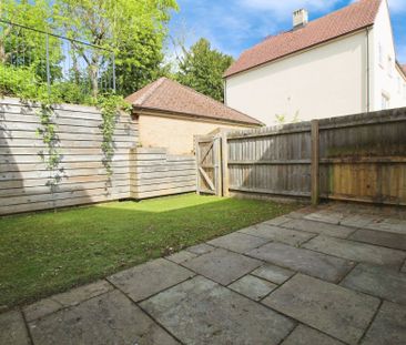 Cole Close, Malmesbury, Malmesbury, SN16 - Photo 3