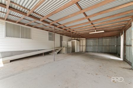 70 East St, North Wagga Wagga NSW 2650 - Photo 2