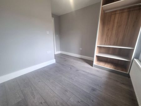 1 bedroom semi detached to rent - Photo 3