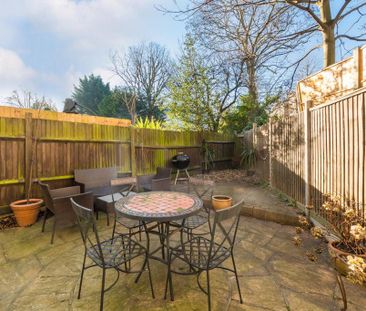 3 bedroom maisonette to rent - Photo 1