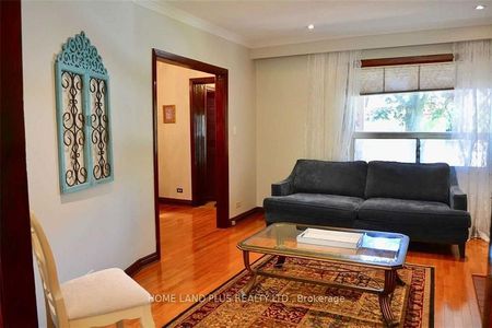 For Lease - 521 Hillsdale Avenue, Toronto, Ontario - Photo 2