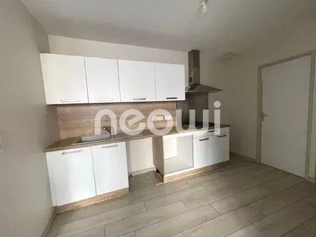 Location Appartement 3 pièces 69m² ST GEORGES DE RENEINS 69830 - Photo 2