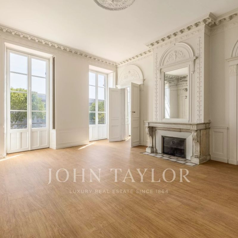 Quai des Chartrons - Appartement vide - 2 chambre - John Taylor Bordeaux - Photo 1